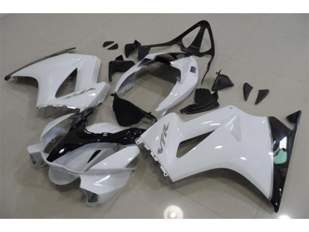 2002-2013 White Honda VFR800 Bike Fairings 2002-2013 White Honda VFR800 Bike Fairings