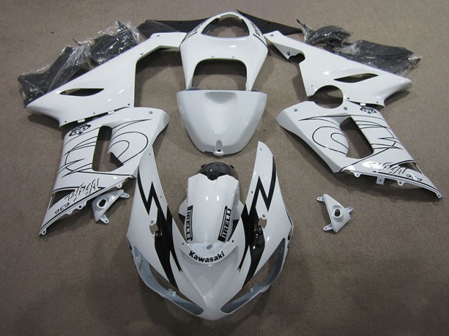 2005-2006 White Ninja 636 Kawasaki ZX6R Moto Fairings 2005-2006 White Ninja 636 Kawasaki ZX6R Moto Fairings